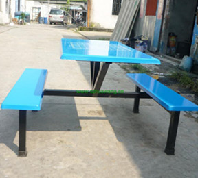 玻璃（lí）鋼餐桌（zhuō）椅G002