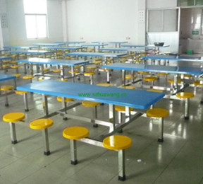 玻璃鋼餐桌（zhuō）椅G024